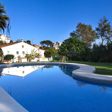 Agradable Adosado Con Piscina La Hidalga Villa Benalmadena Ngoại thất bức ảnh