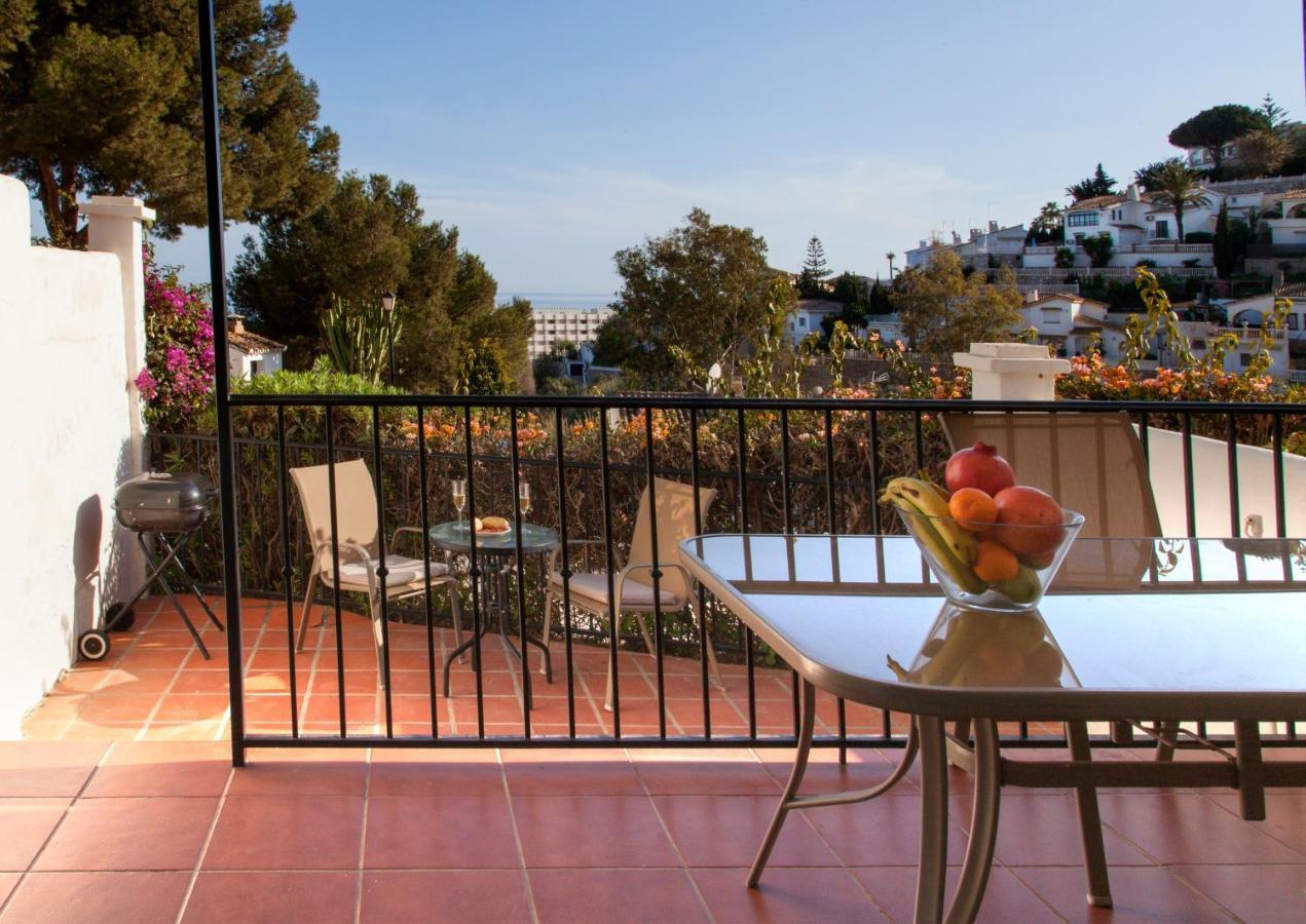 Agradable Adosado Con Piscina La Hidalga Villa Benalmadena Ngoại thất bức ảnh