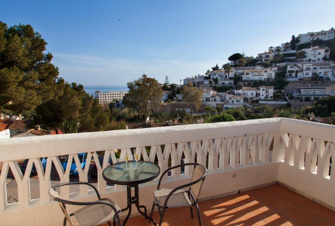 Agradable Adosado Con Piscina La Hidalga Villa Benalmadena Ngoại thất bức ảnh