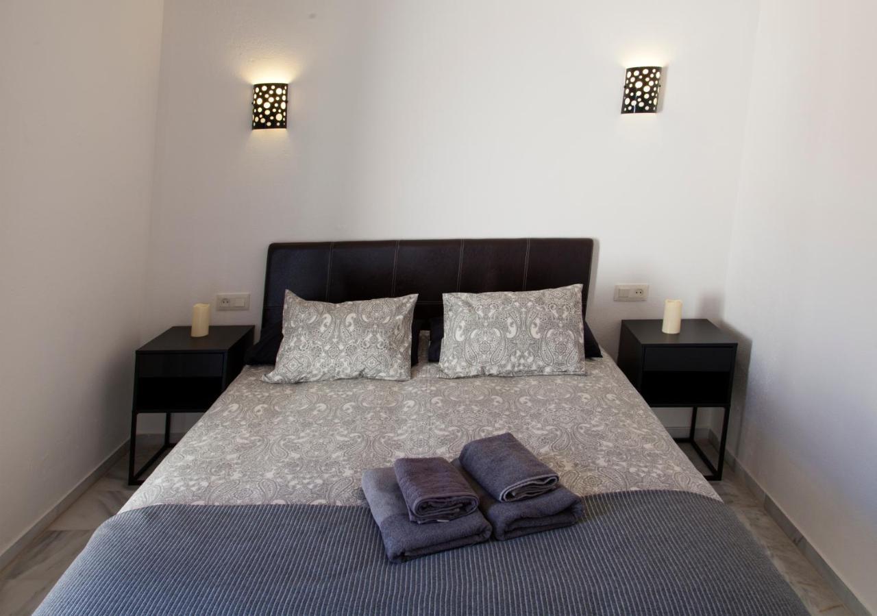 Agradable Adosado Con Piscina La Hidalga Villa Benalmadena Ngoại thất bức ảnh